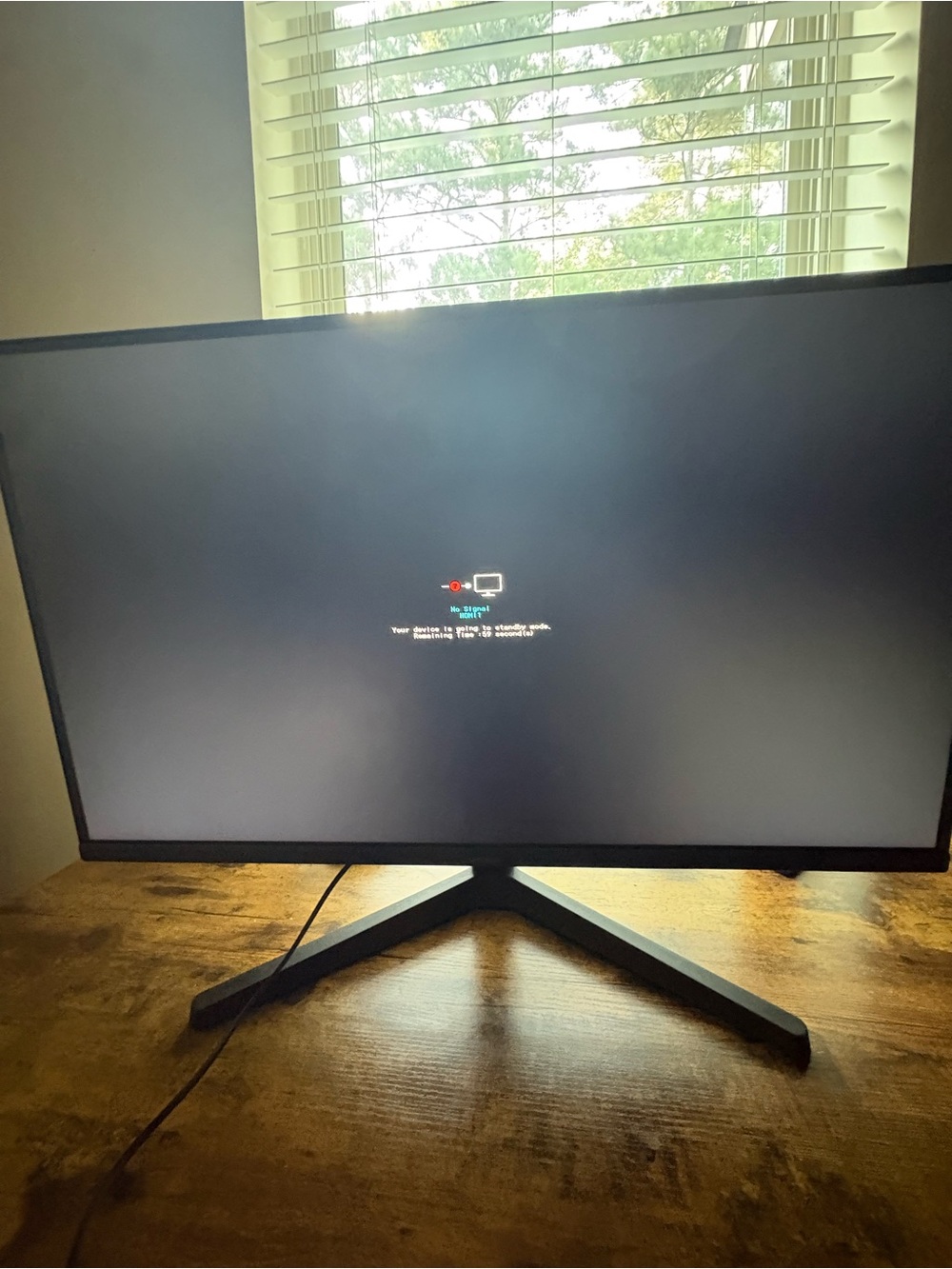 Monitor back with HDMI ports